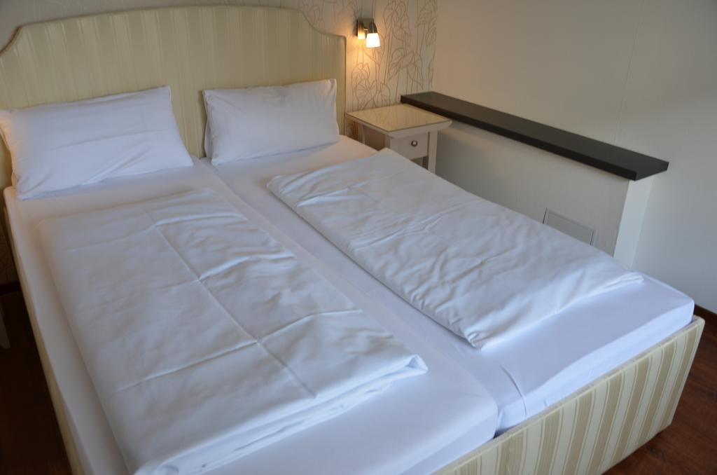 Hotel Am Nordkreuz 하리슬리 외부 사진