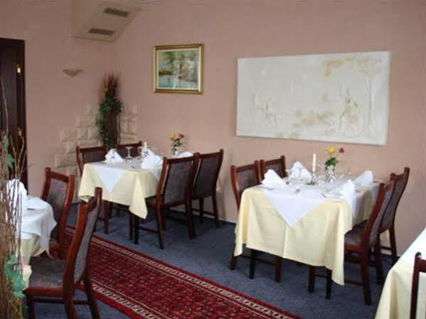 Hotel Am Nordkreuz 하리슬리 외부 사진